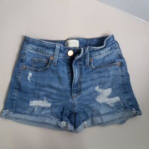 Universal Thread 25 High Rise Midi Denim Jeans Raw Hem Shorts